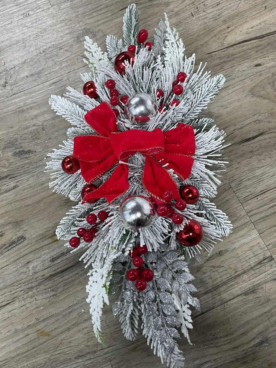 The Handmade Holiday Wreath, photo 5