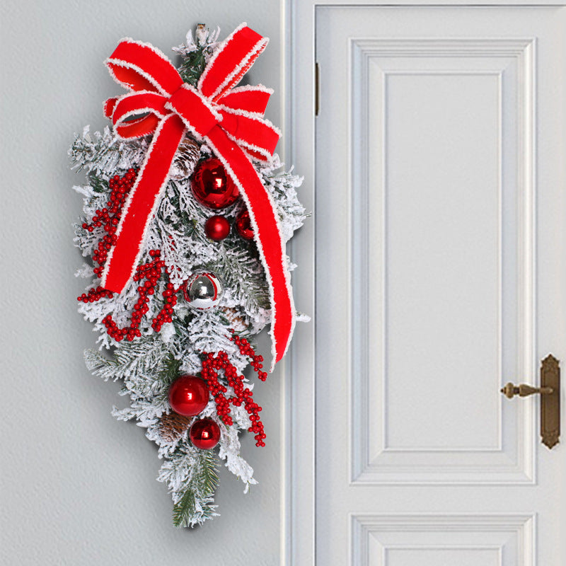 Snow-Flocked Wreath (18-inch), photo 9