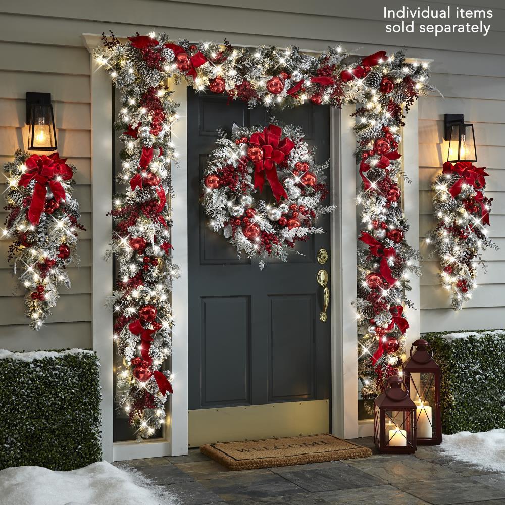 Snow-Flocked Wreath (18-inch), photo 8