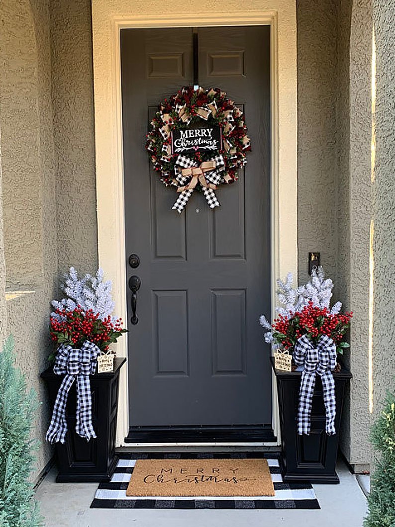 Red Bow Wreath (10-inch), photo 7