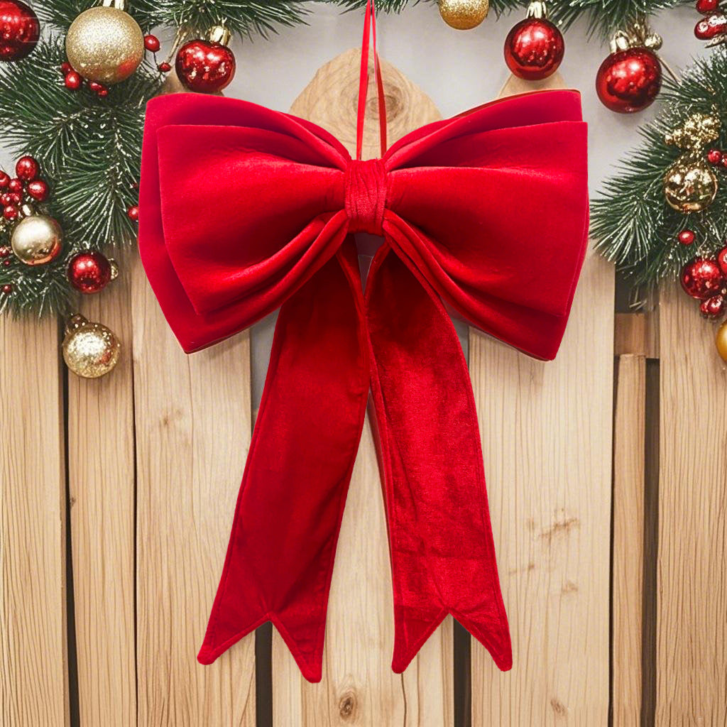 The Statement Velvet Bow