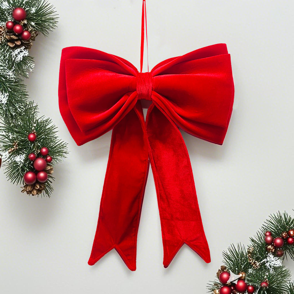 The Statement Velvet Bow