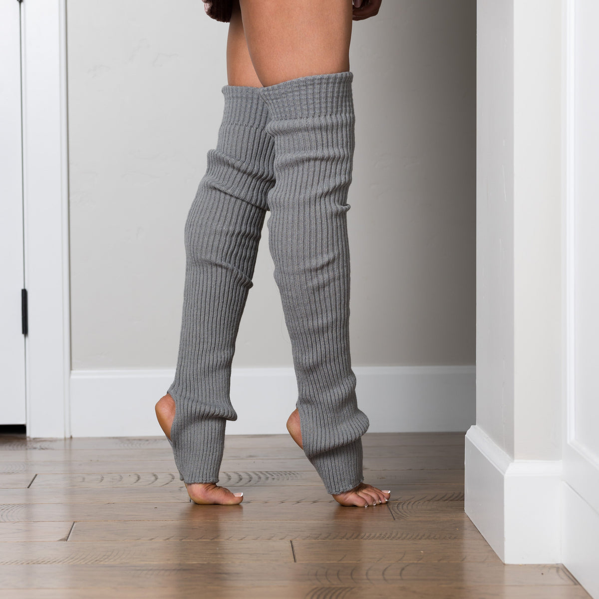 The Stirrup Leg Warmers, photo 3