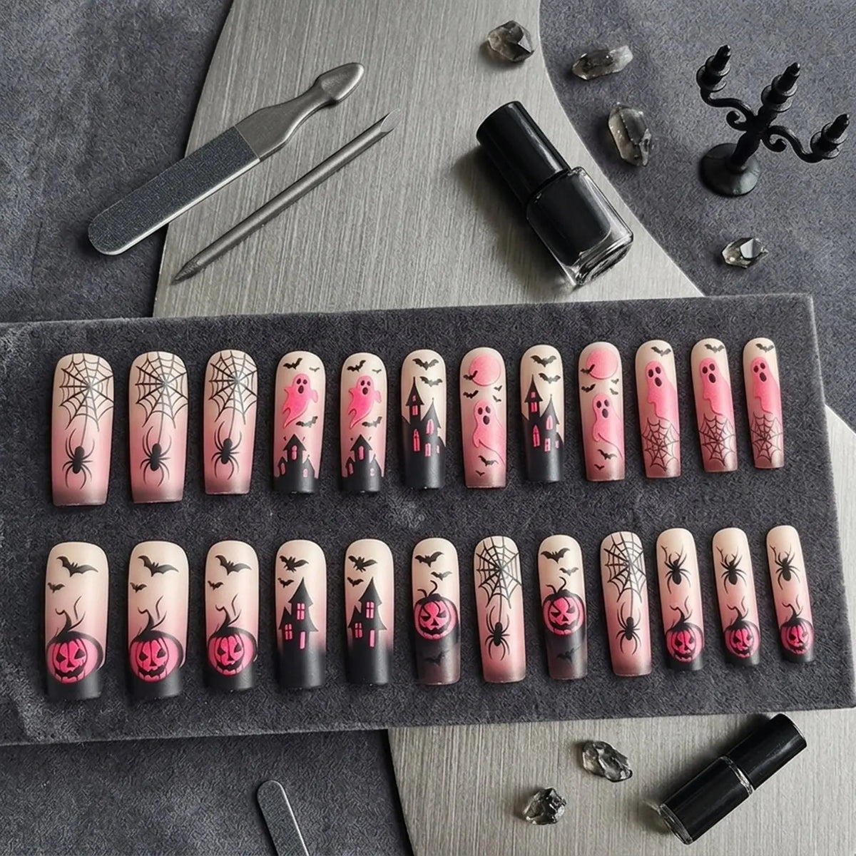 The Spooky Press-On Nail Set, photo 2