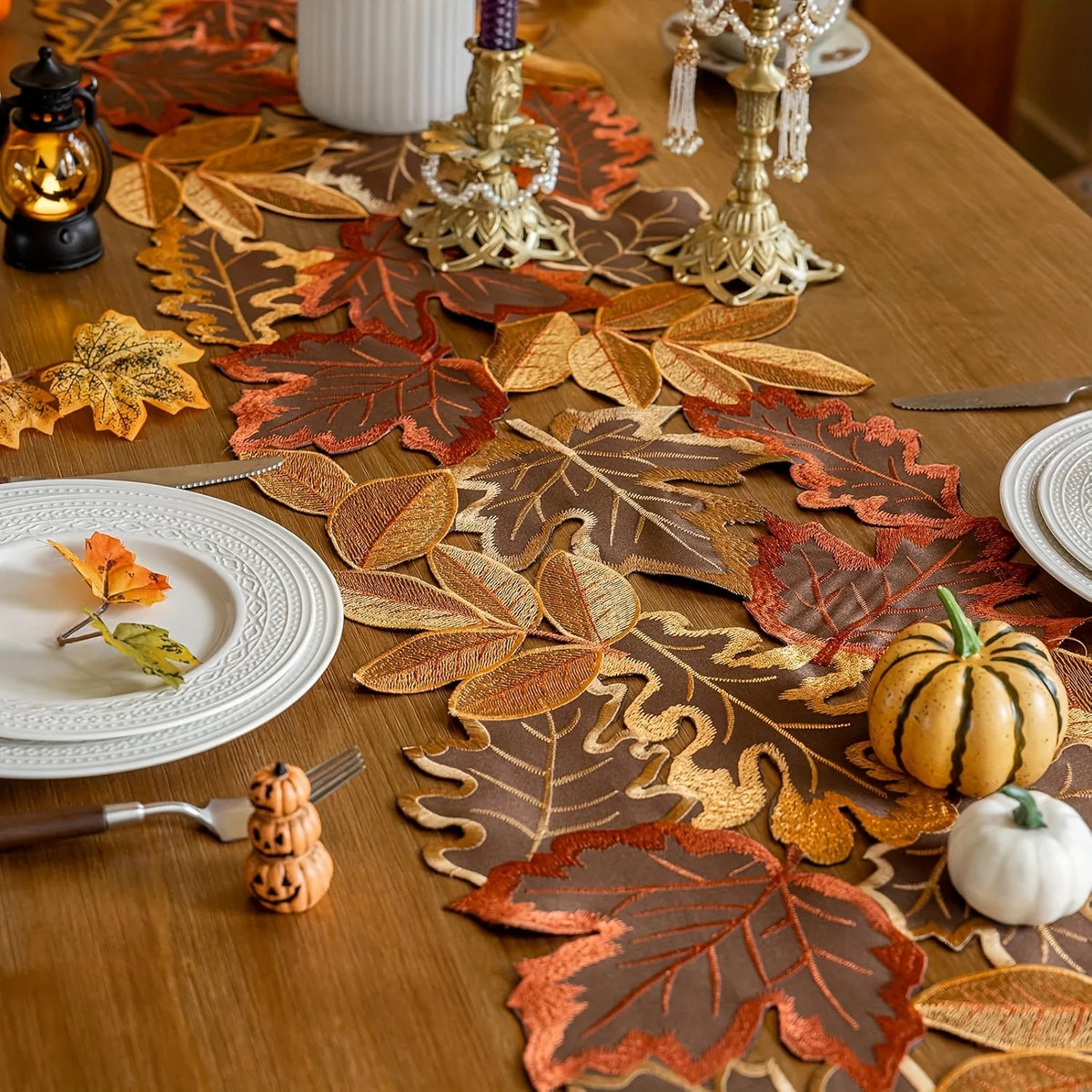 The Embroidered Maple Table Runner, photo 2