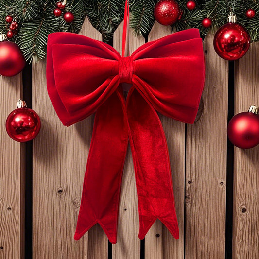 The Statement Velvet Bow